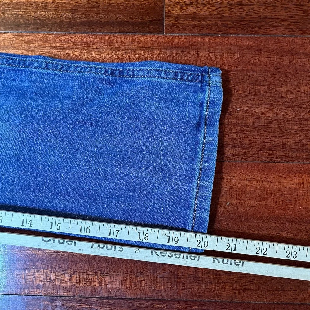 Wrangler Jeans Boys Youth 6 Regular (22x20) Blue Retro Relaxed Bootcut Cowboy